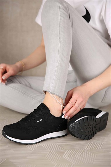 Kadın Bağcıklı Anorak Spor Ayakkabı SİYAH BEYAZ