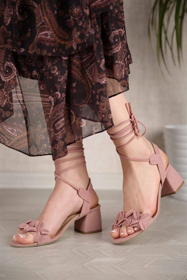 Kadın Bağlamalı Topuklu Sandalet PUDRA SÜET