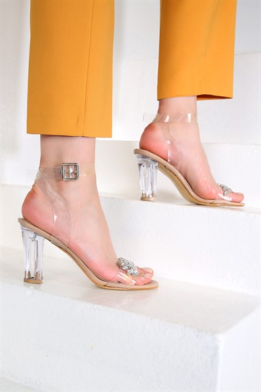 Kadın Şeffaf Bant Taşlı Topuklu Sandalet NUDE CİLT